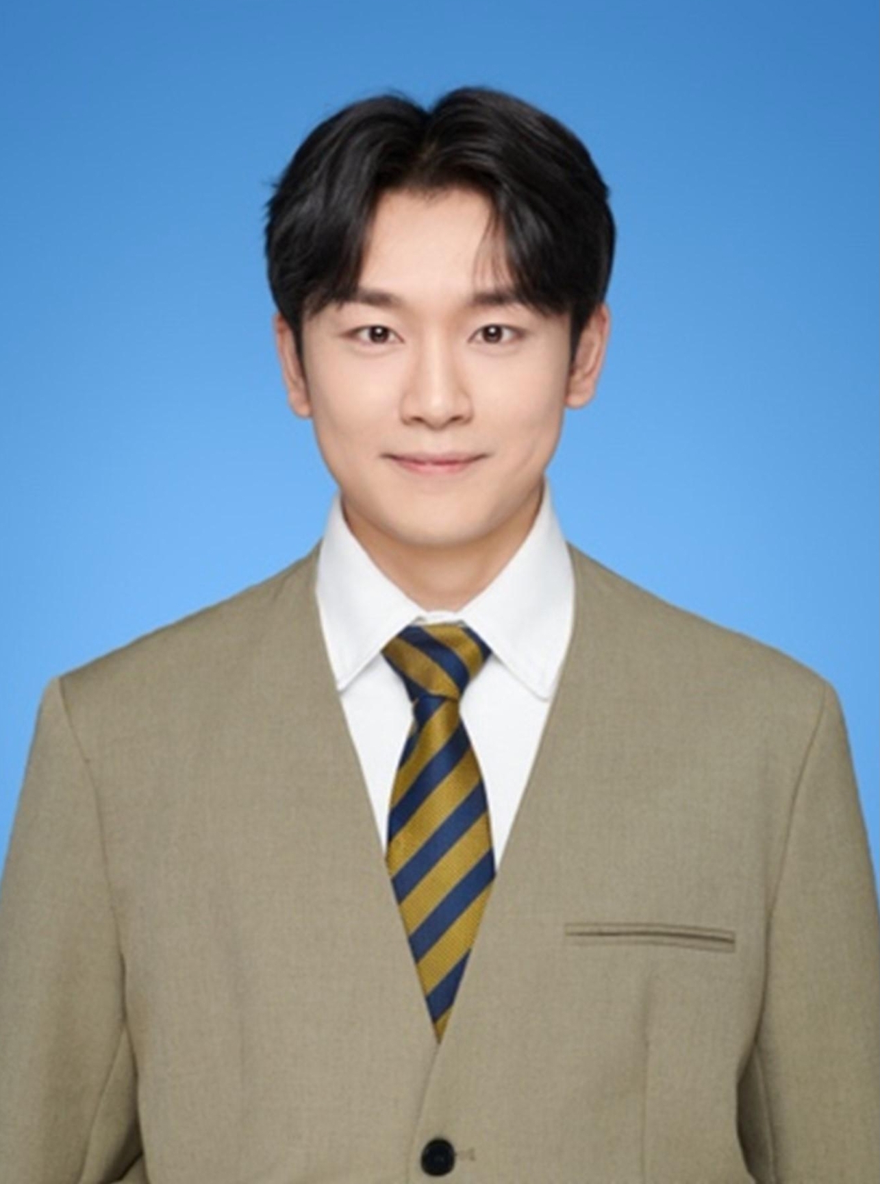 Chenghan Wang